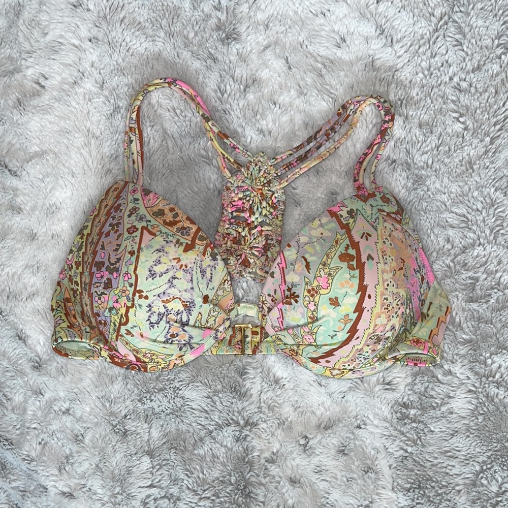 Victoria’s Secret bikini top